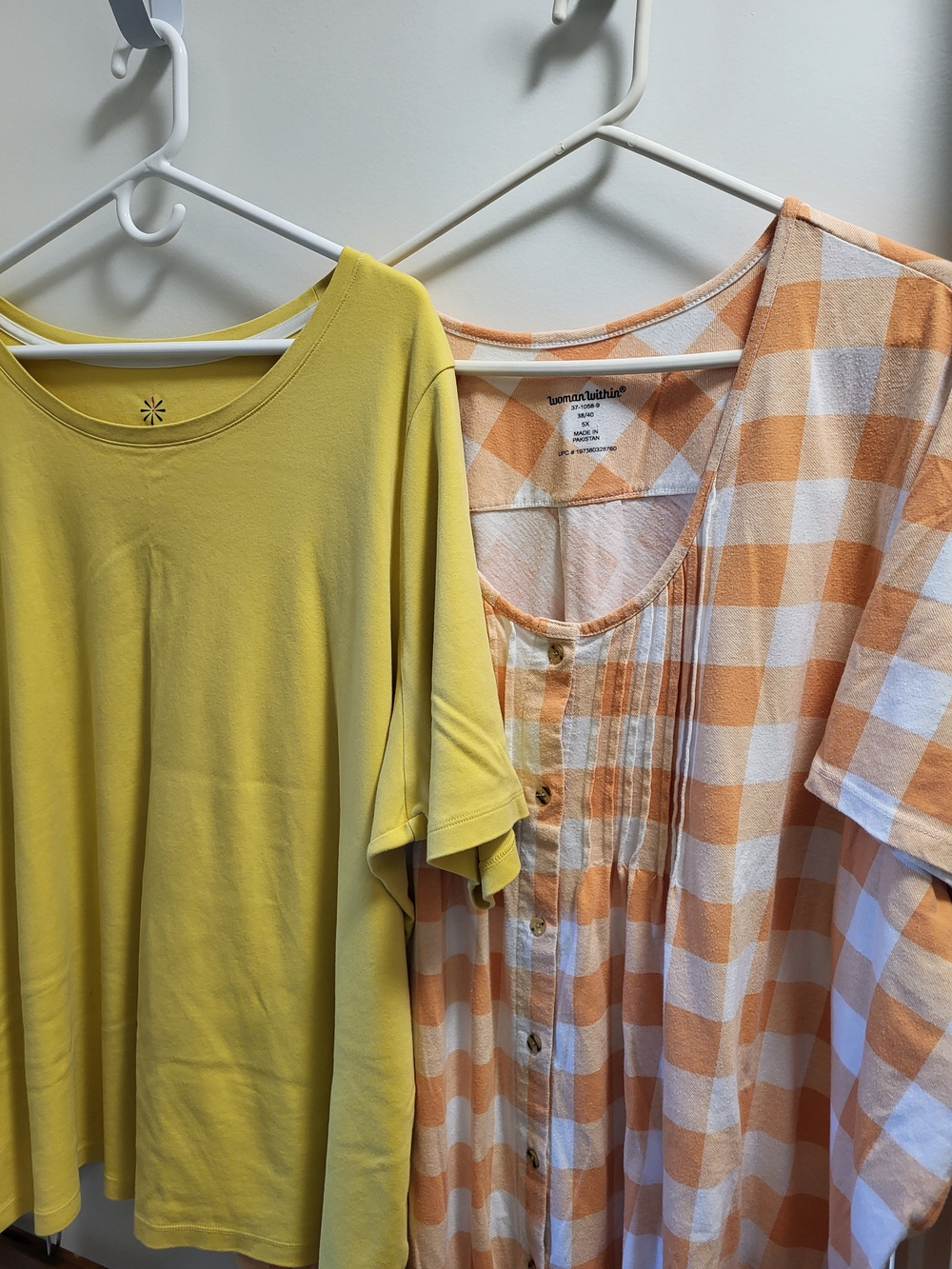 Woman Within / Isaac Mizrahi Live Yshirts Orange and White Yellow Womens Plus 5x